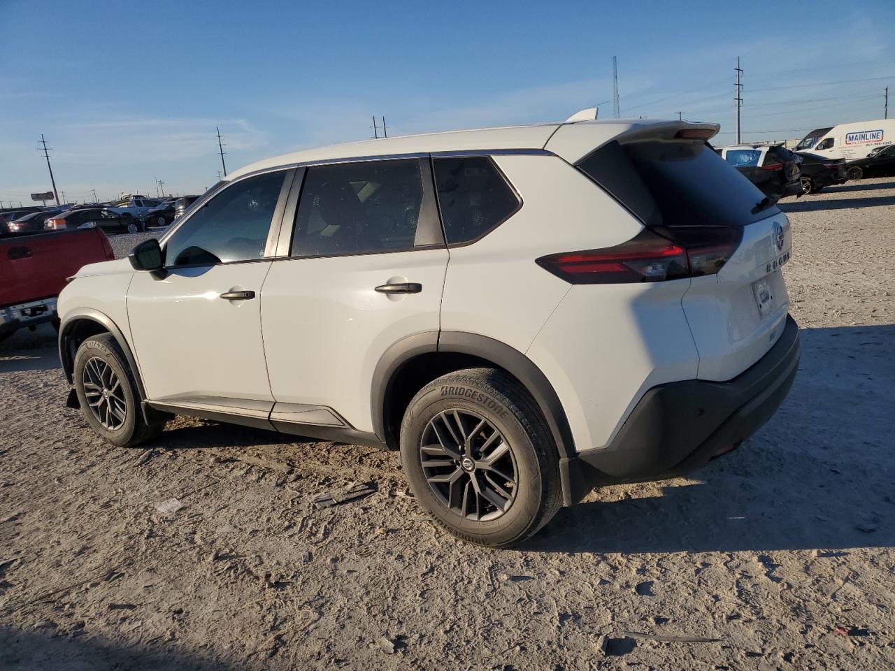 2021 Nissan Rogue - Image 2