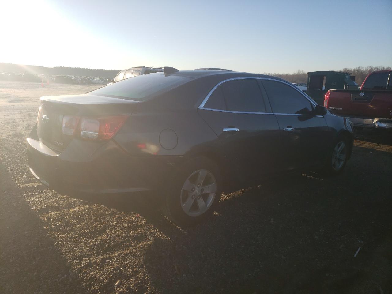 2015 Chevrolet Malibu - Image 3