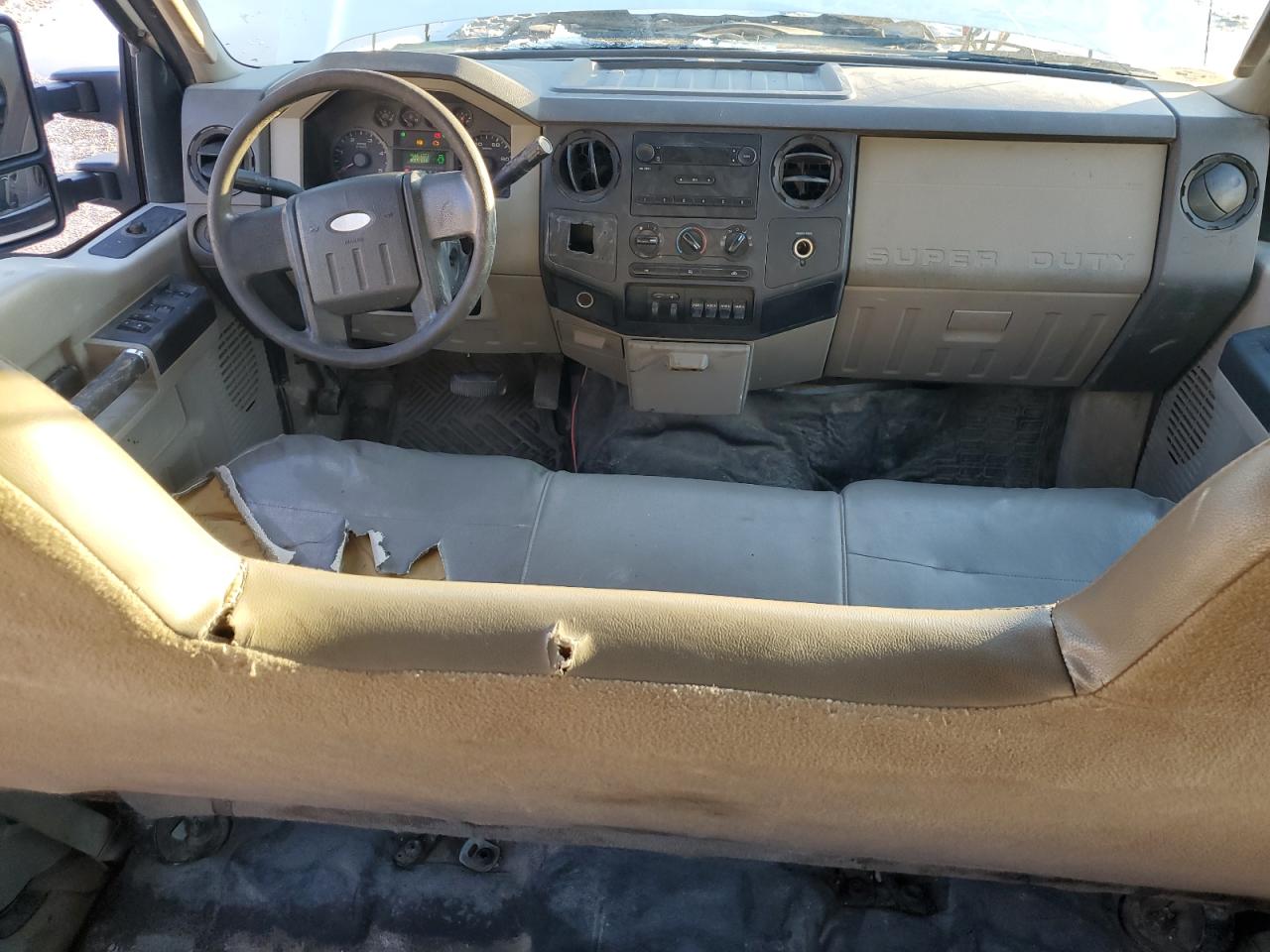 2008 Ford F350 - Image 8