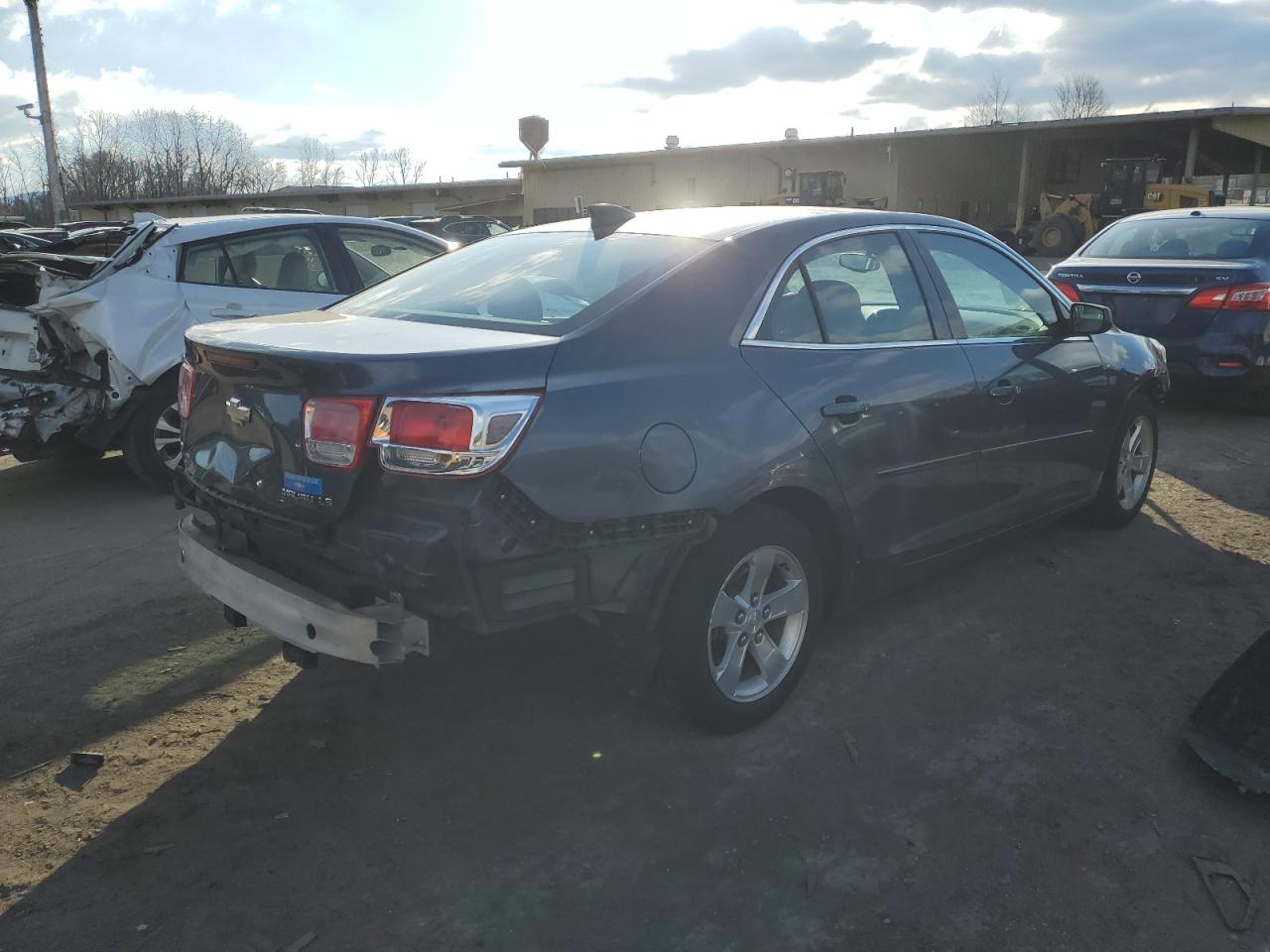2015 Chevrolet Malibu - Image 3