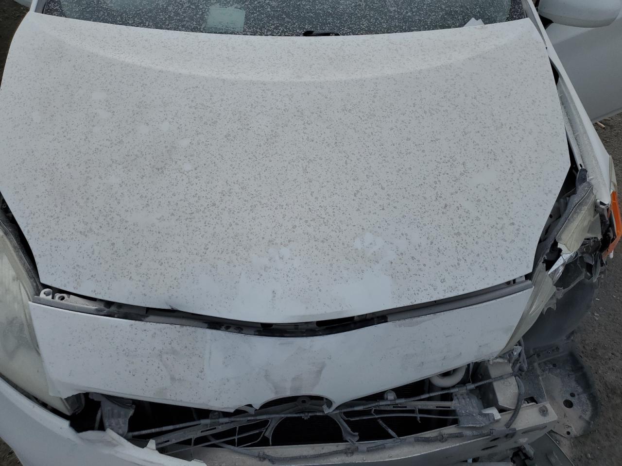 2013 Toyota Prius - Image 11