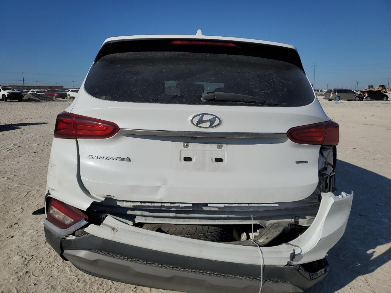 2020 Hyundai Santa Fe - Image 6