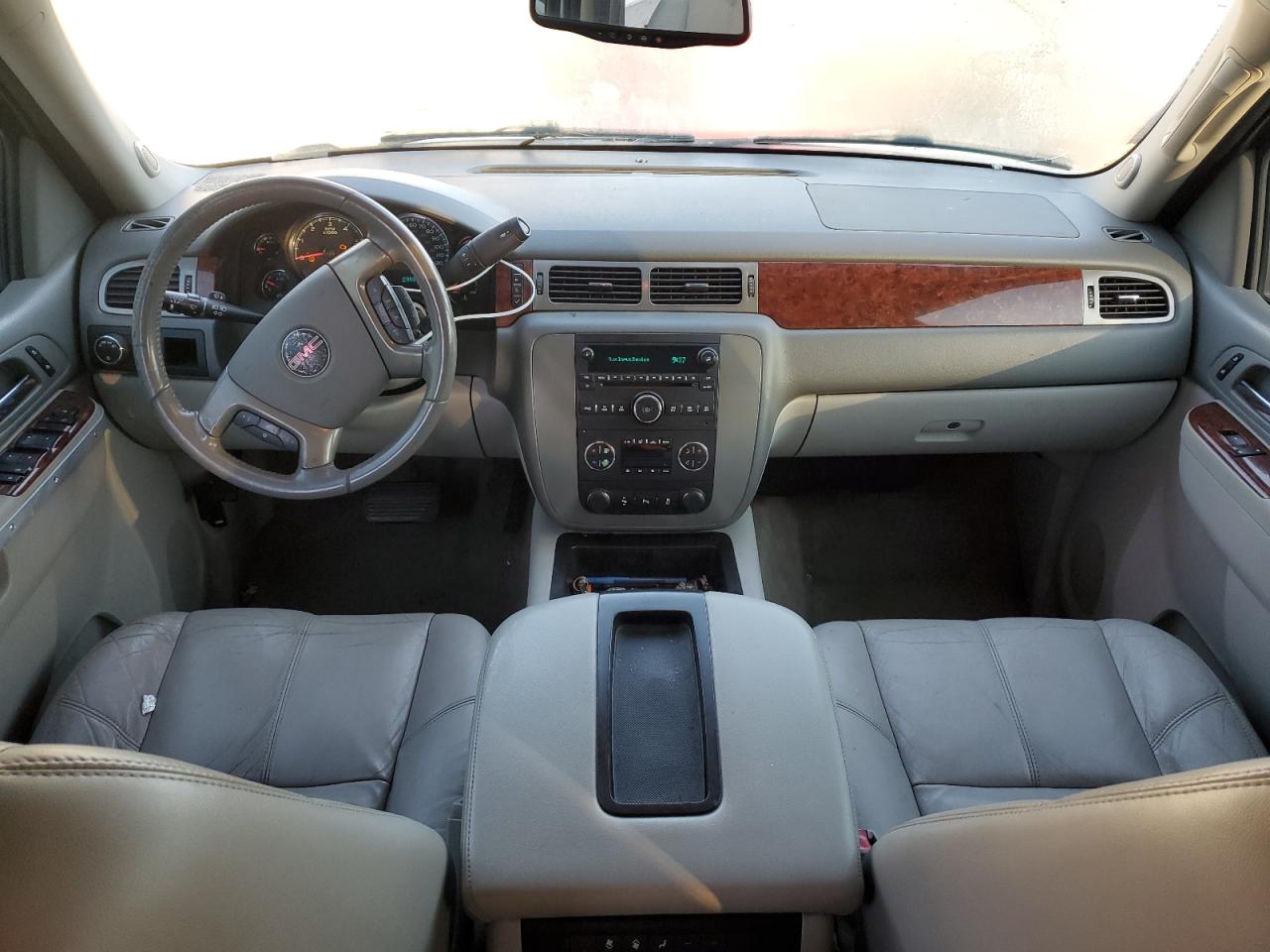 2014 GMC Yukon - Image 8