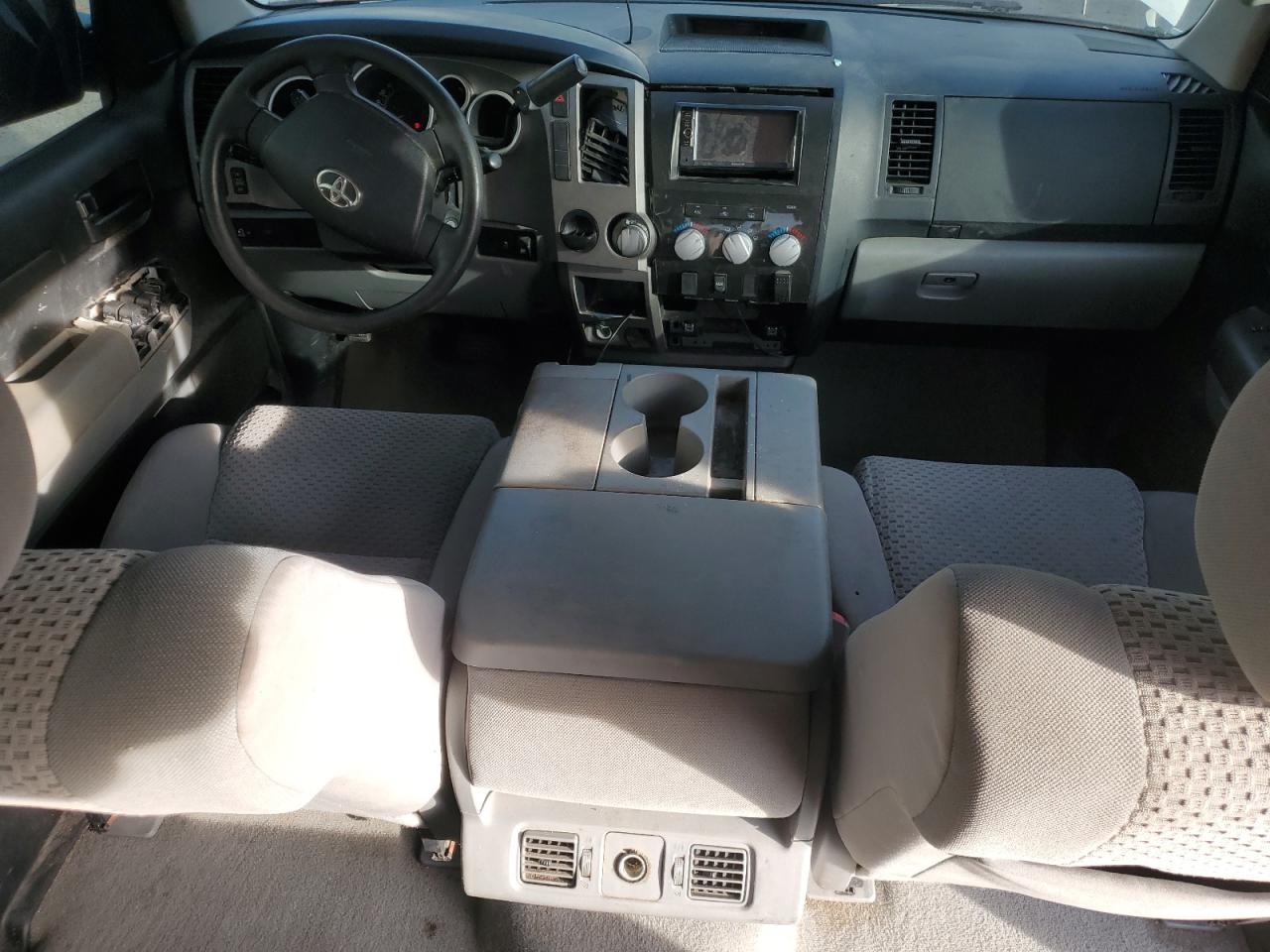 2011 Toyota Tundra - Image 8