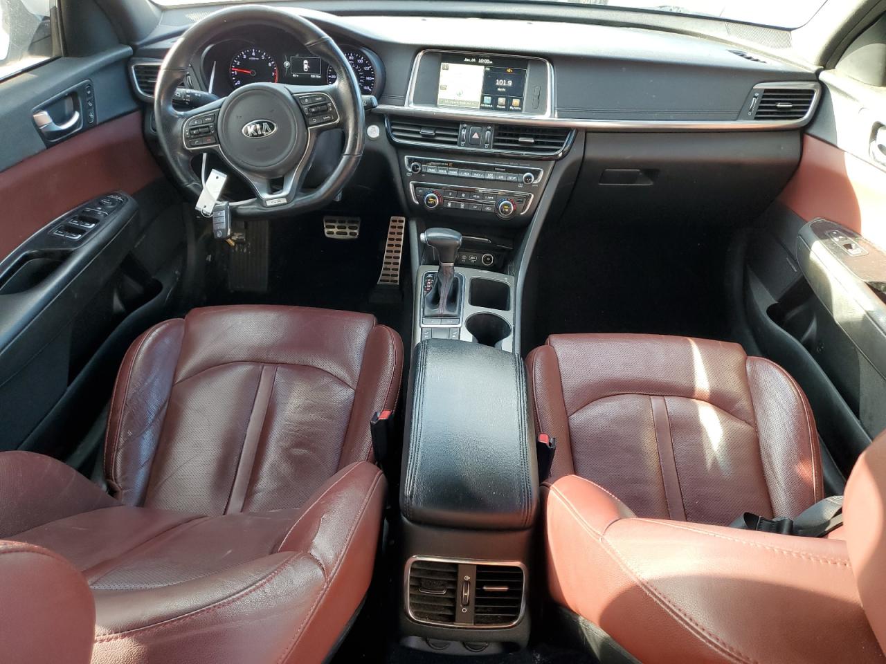 2017 Kia Optima - Image 8