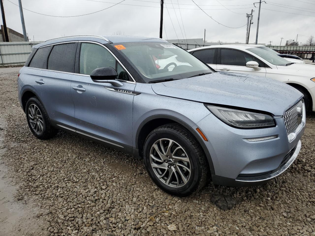 2022 Lincoln Corsair - Image 4