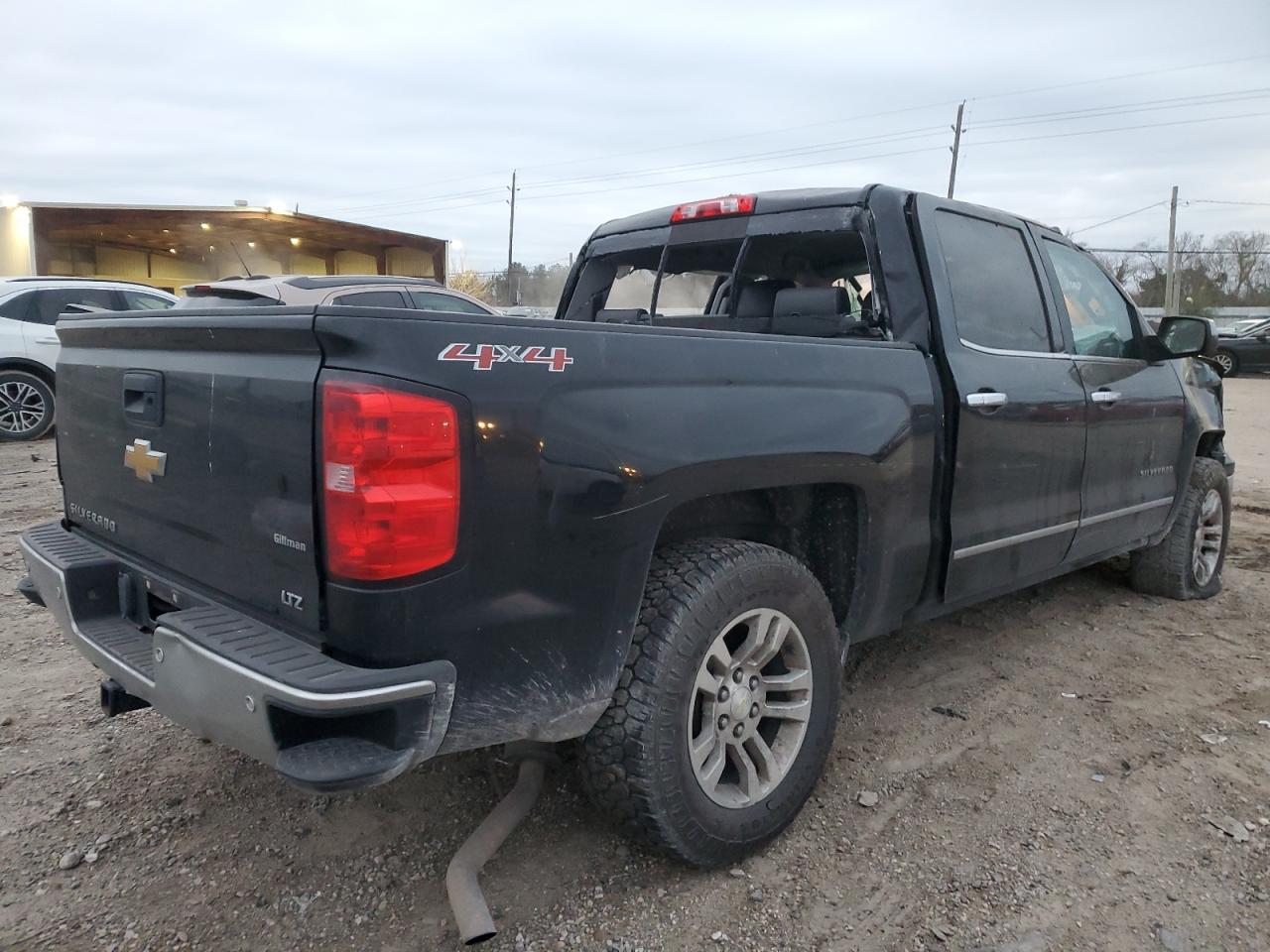 2015 Chevrolet Silverado - Image 3
