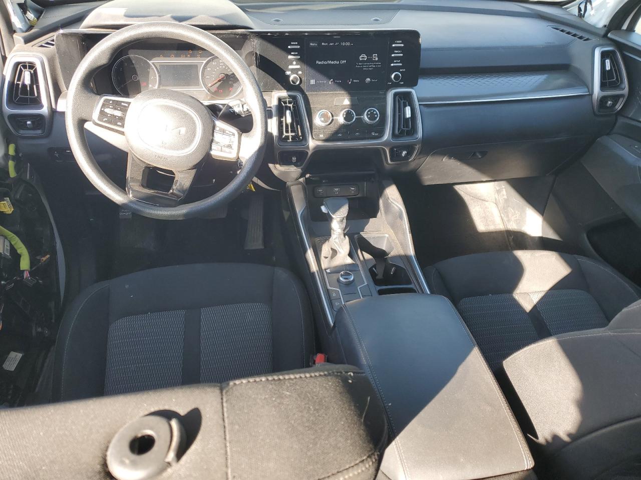 2022 Kia Sorento - Image 8