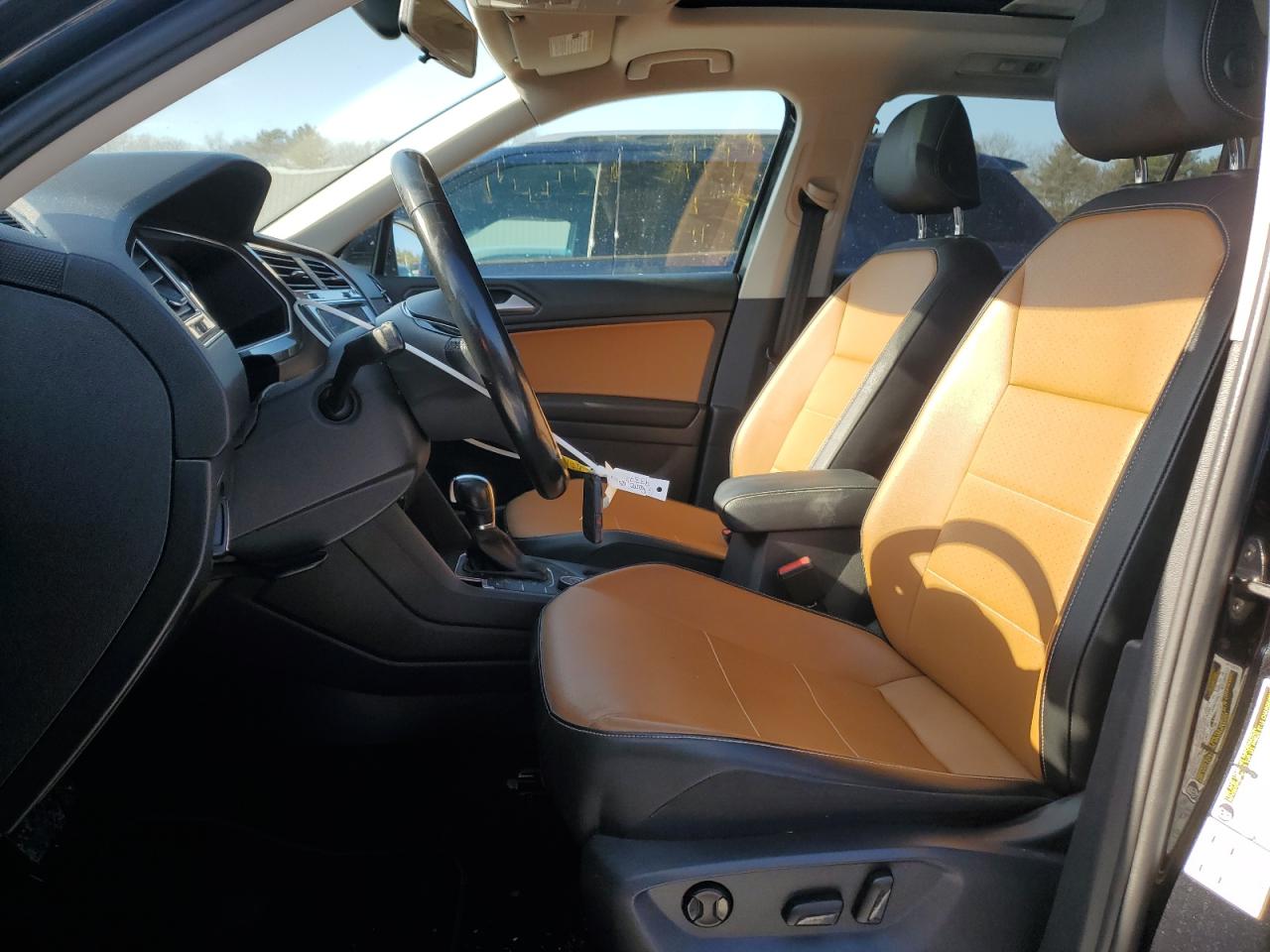 2019 Volkswagen Tiguan - Image 7