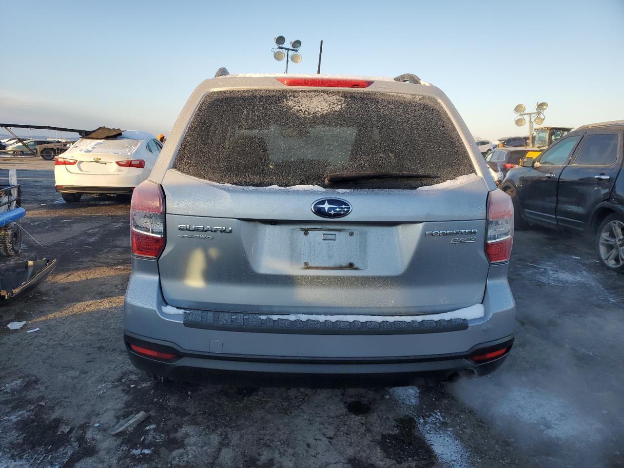 2015 Subaru Forester - Image 6