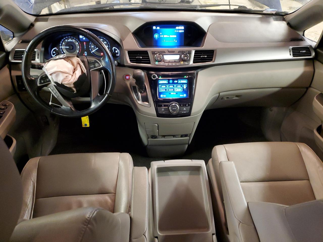 2017 Honda Odyssey - Image 8
