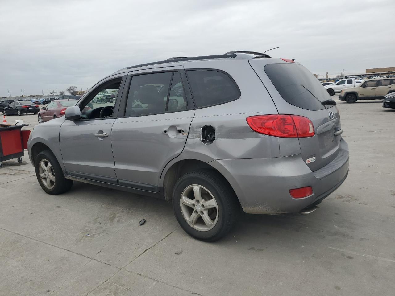 2007 Hyundai Santa Fe - Image 2