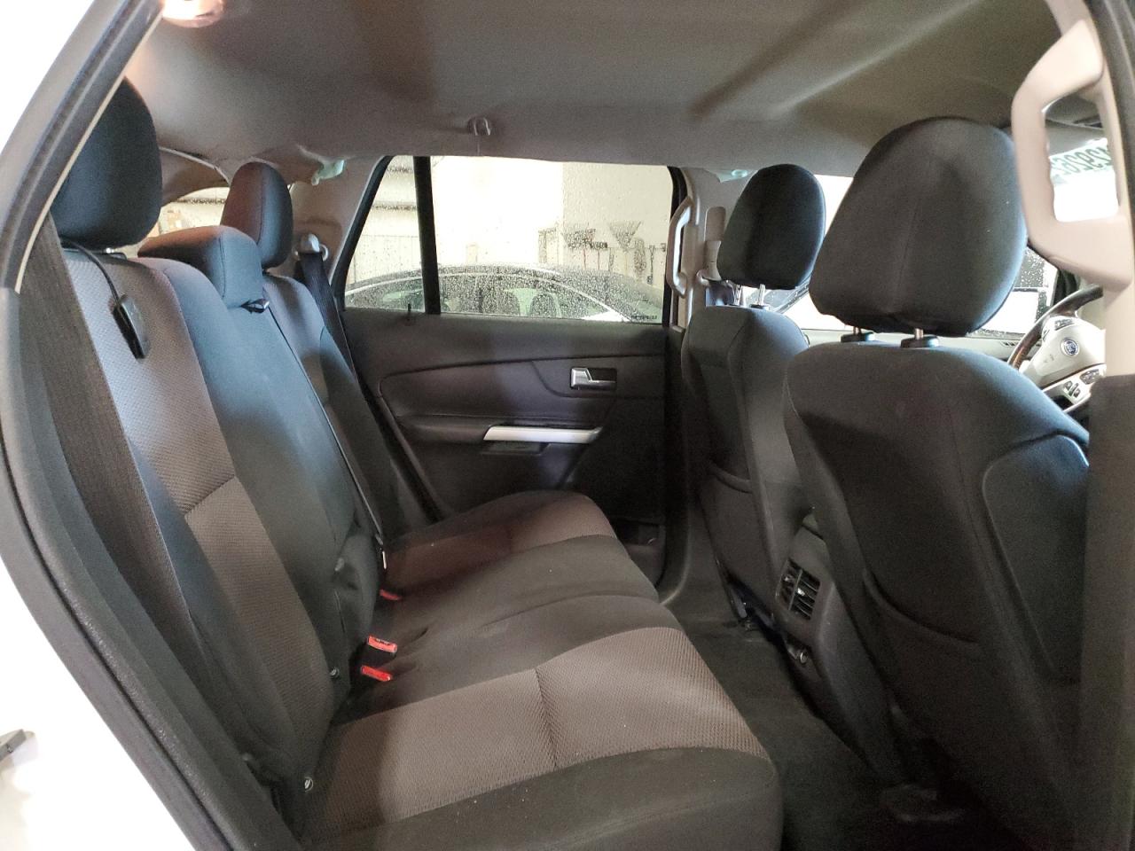 2014 Ford Edge - Image 11