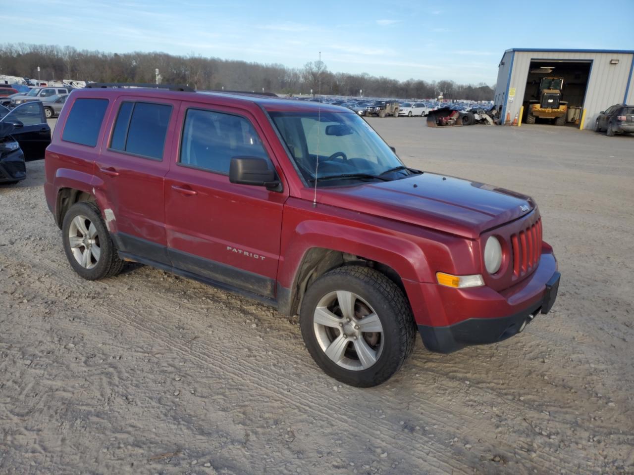 2014 Jeep Liberty (Patriot) - Image 4