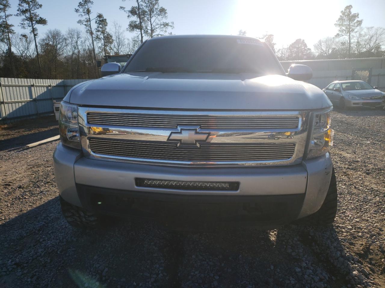 2010 Chevrolet Silverado - Image 5