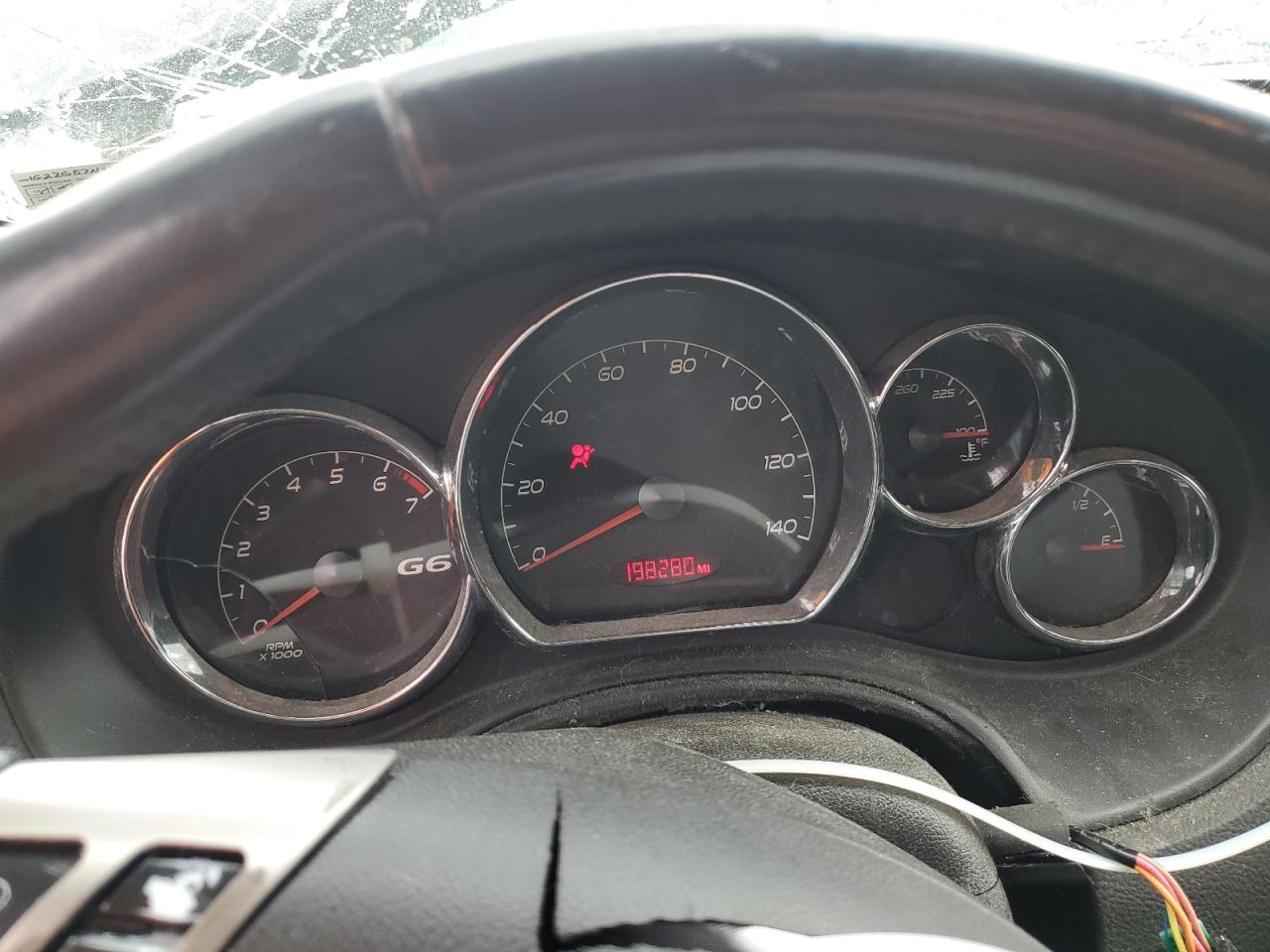 2008 Pontiac G6 - Image 9