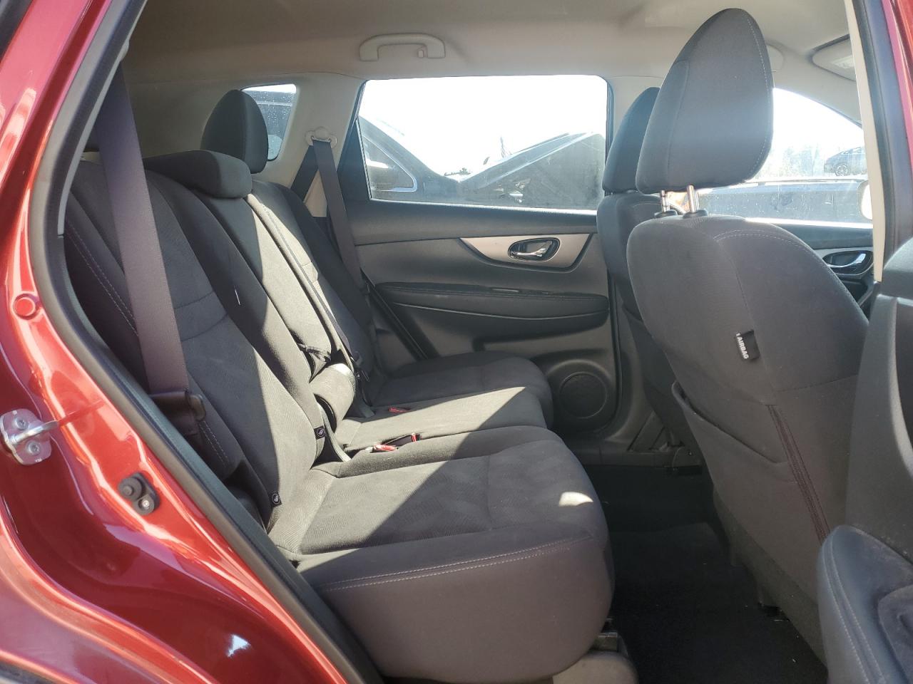 KNMAT2MV2GP667862 NISSAN ROGUE 2016