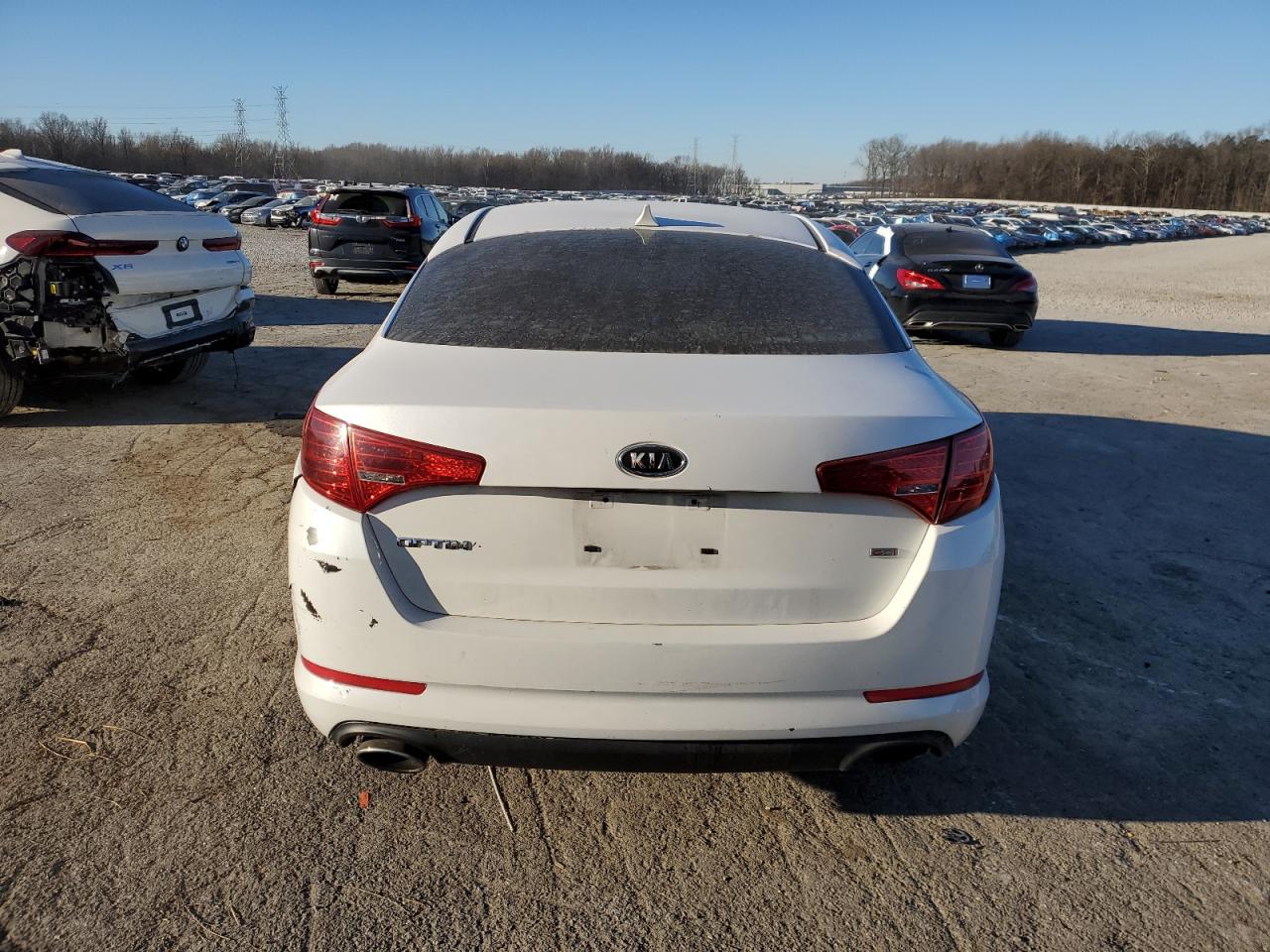 2011 Kia Optima - Image 6