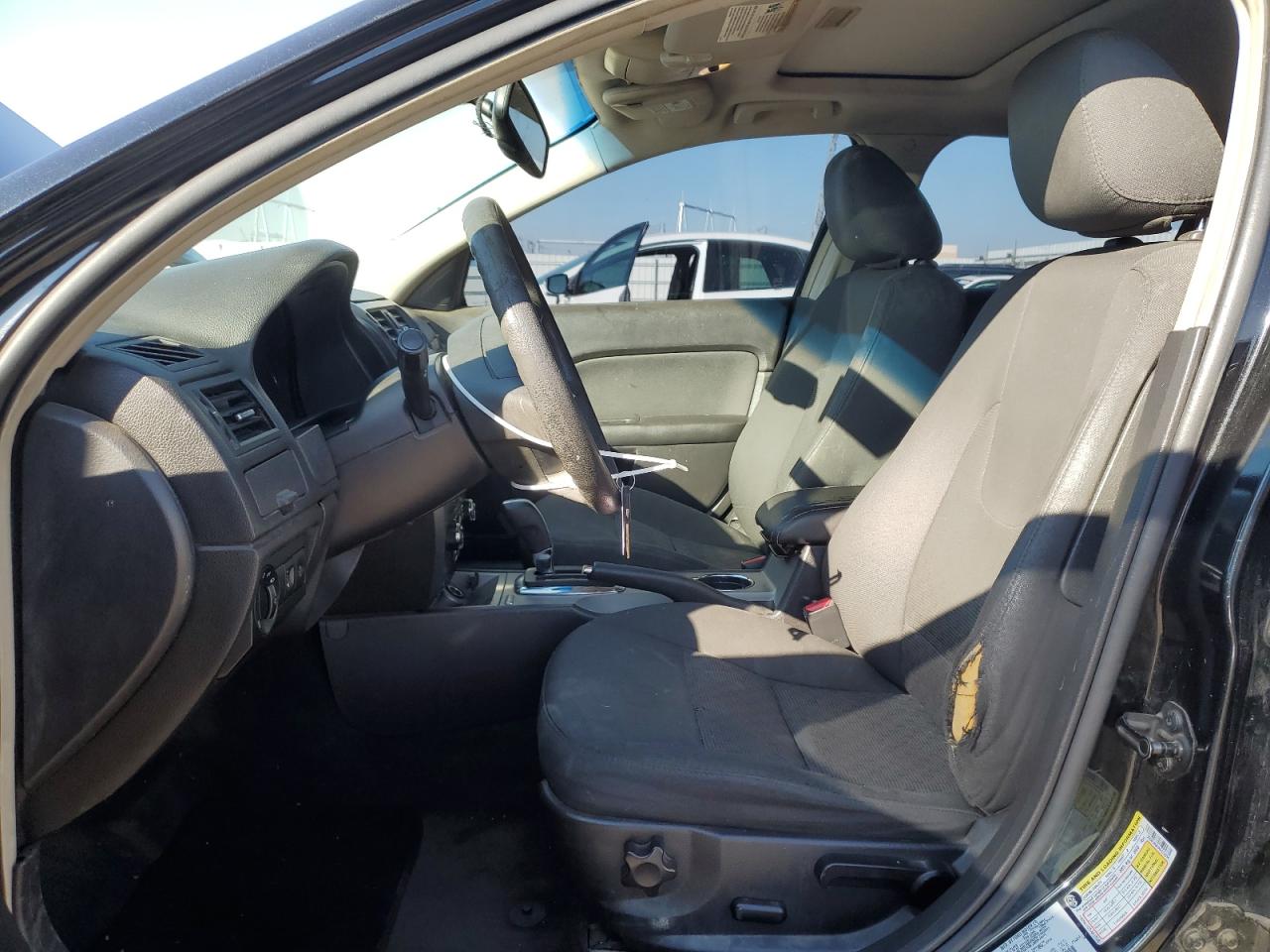 2010 Ford Fusion - Image 7