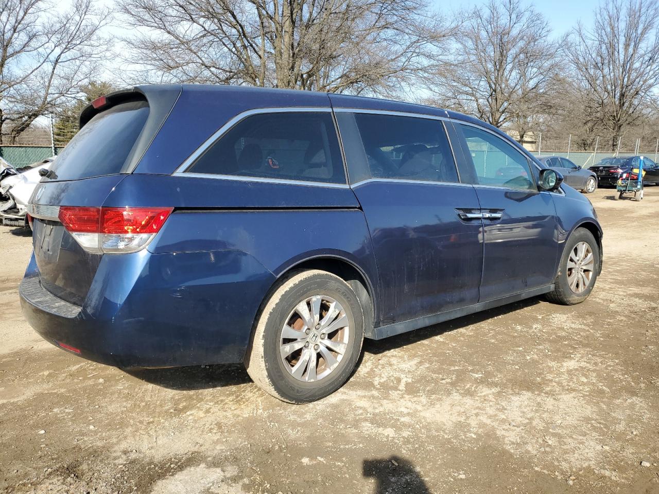 2015 Honda Odyssey - Image 3