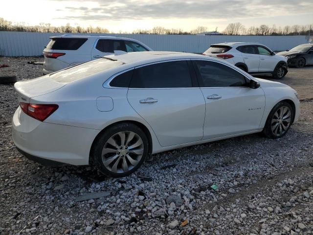 Sedans CHEVROLET MALIBU 2017 White