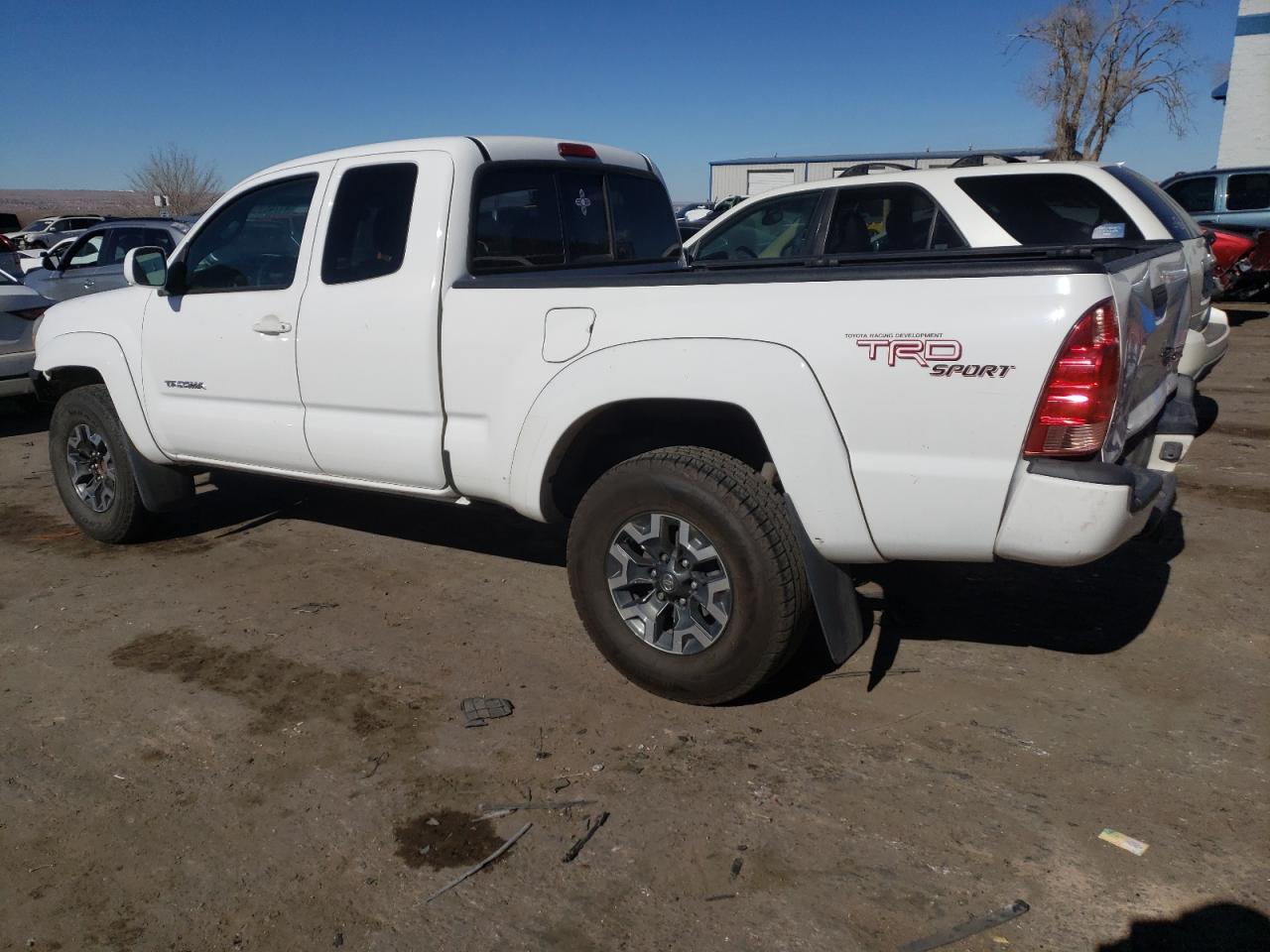 2007 Toyota Tacoma - Image 2