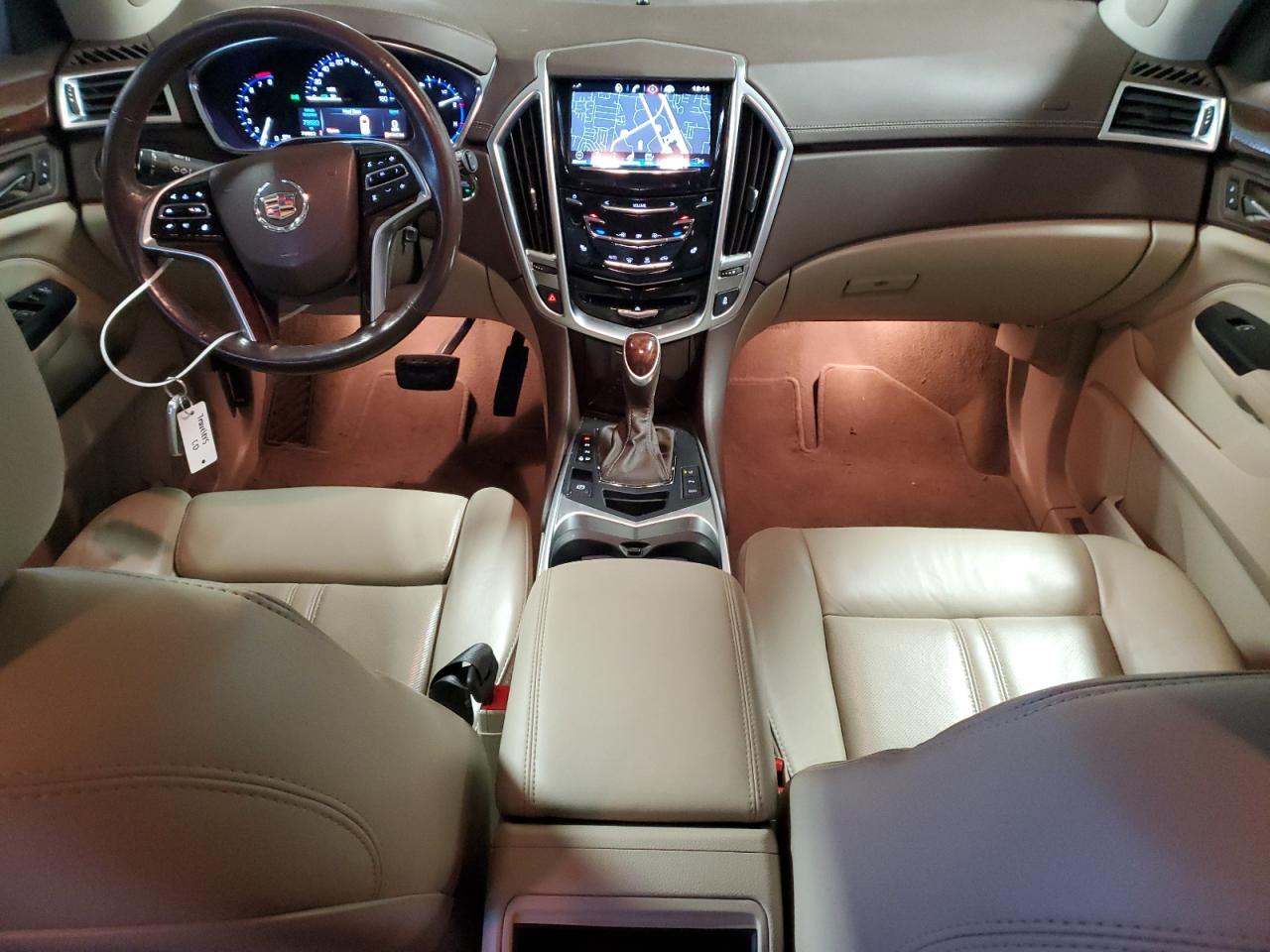 2015 Cadillac SRX - Image 8