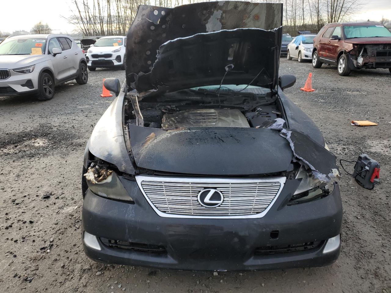 2007 Lexus LS - Image 5