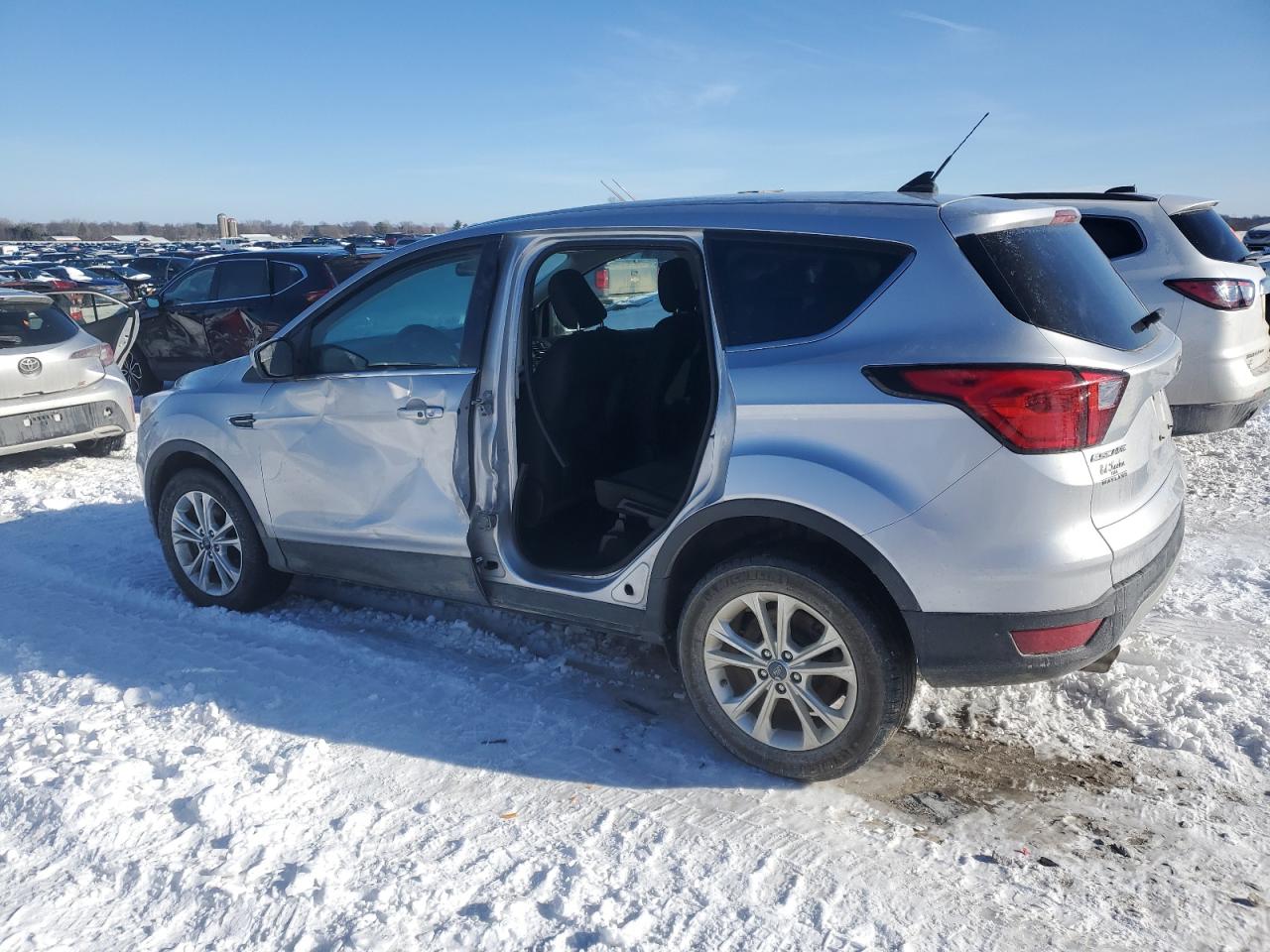 2019 Ford Escape - Image 2