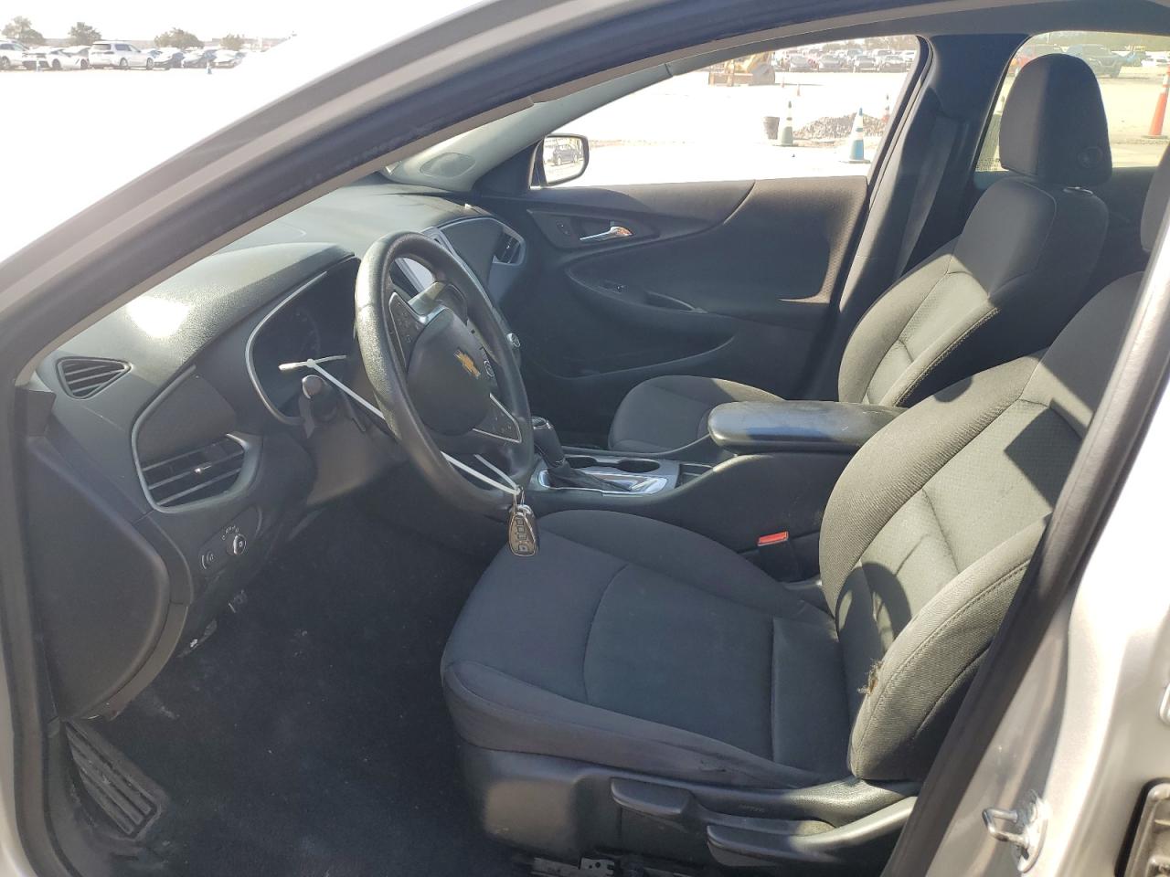 2017 Chevrolet Malibu - Image 7