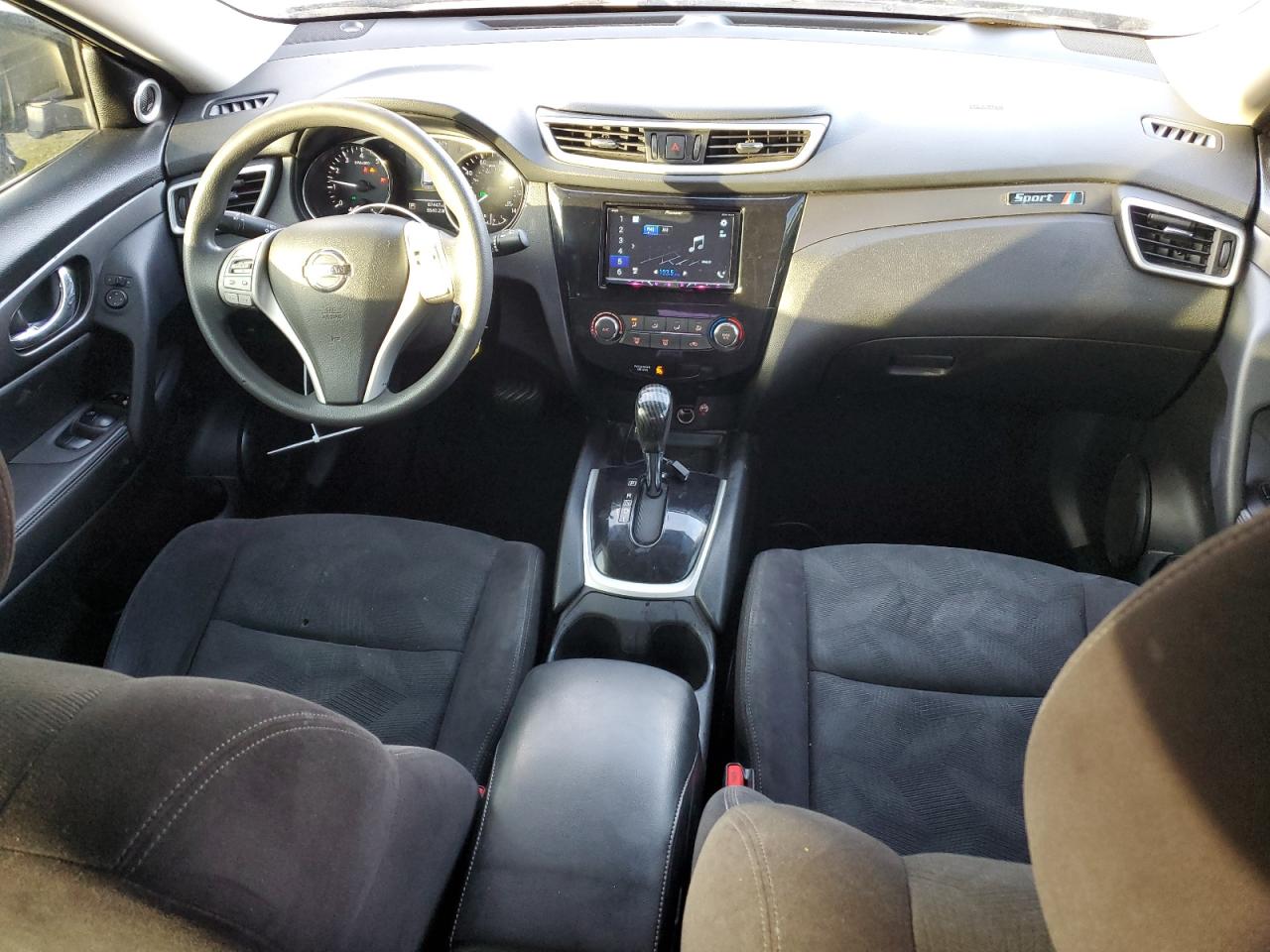 2016 Nissan Rogue - Image 8