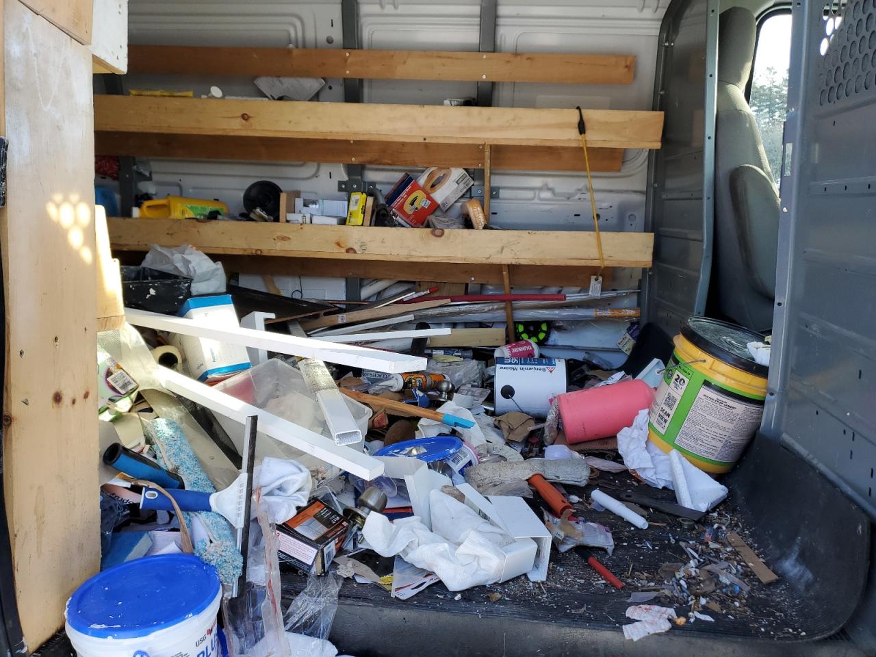 2012 Ford Econoline - Image 11