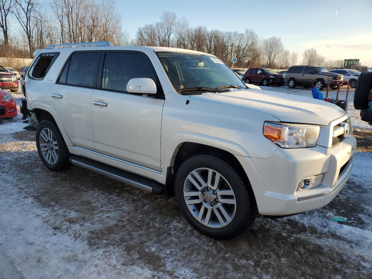 2013 Toyota 4Runner - Image 4