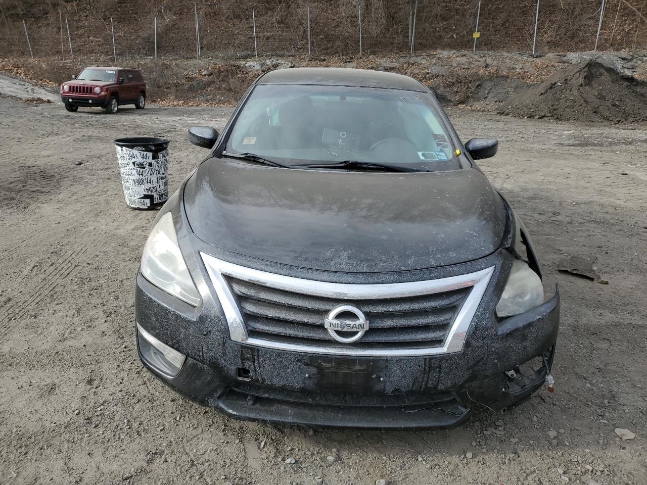 2015 Nissan Altima - Image 5
