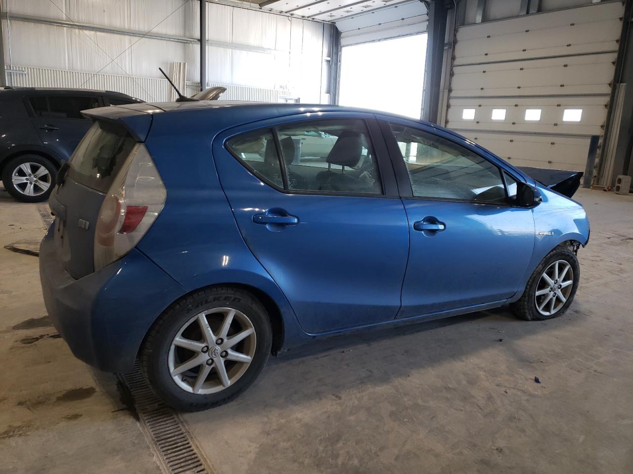 2013 Toyota Prius - Image 3