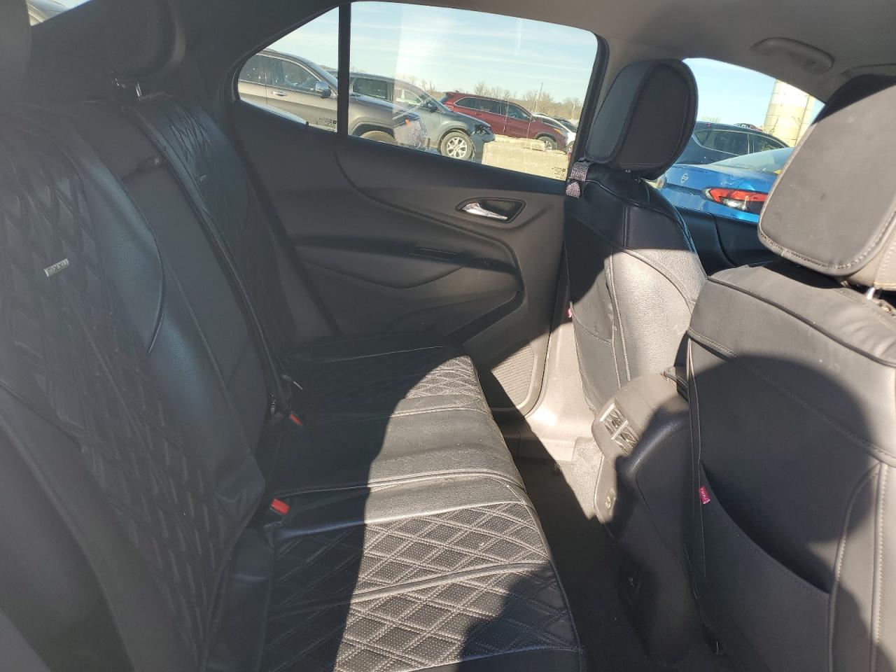 2020 Chevrolet Equinox - Image 11