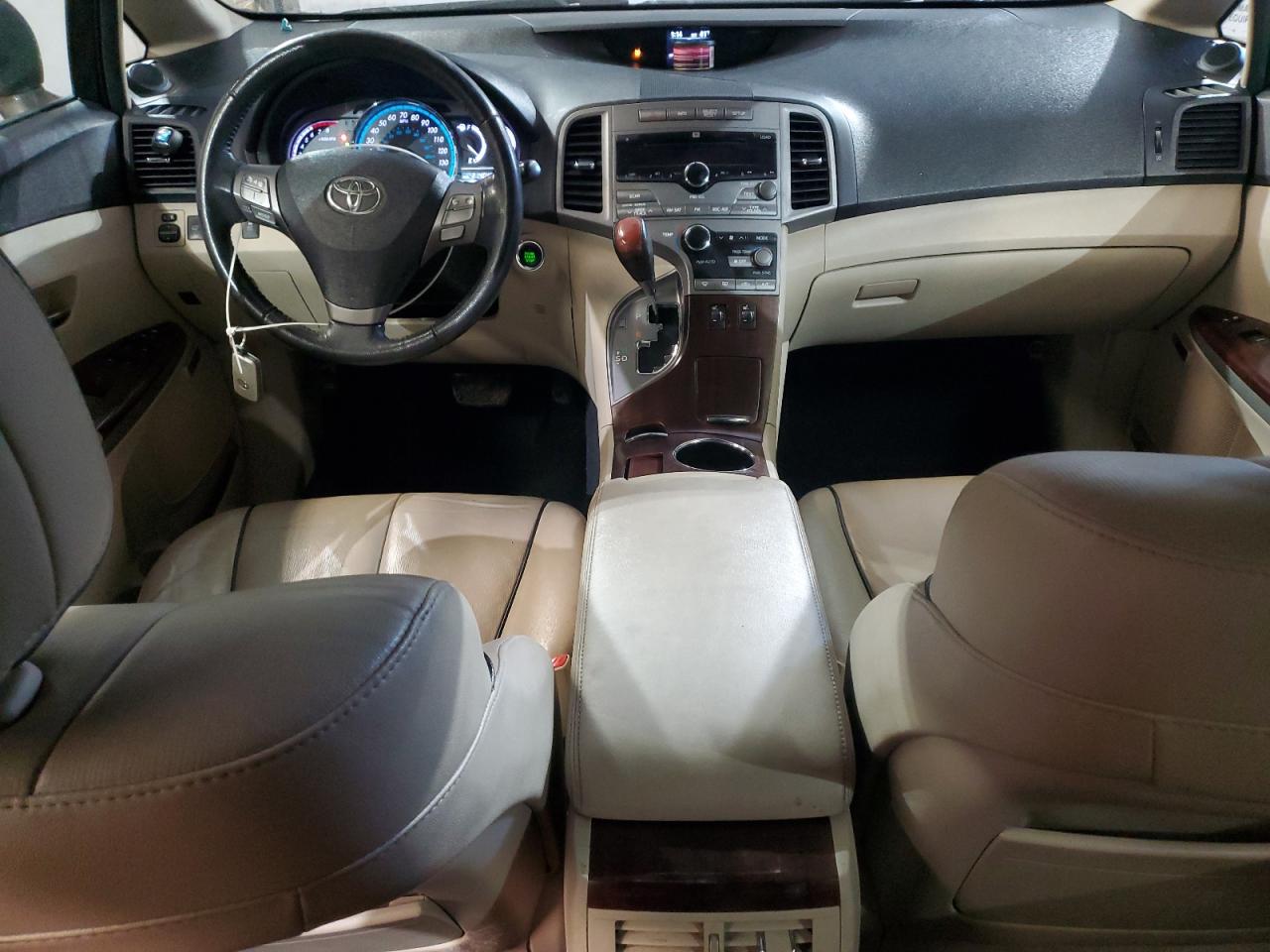 2009 Toyota Venza - Image 8