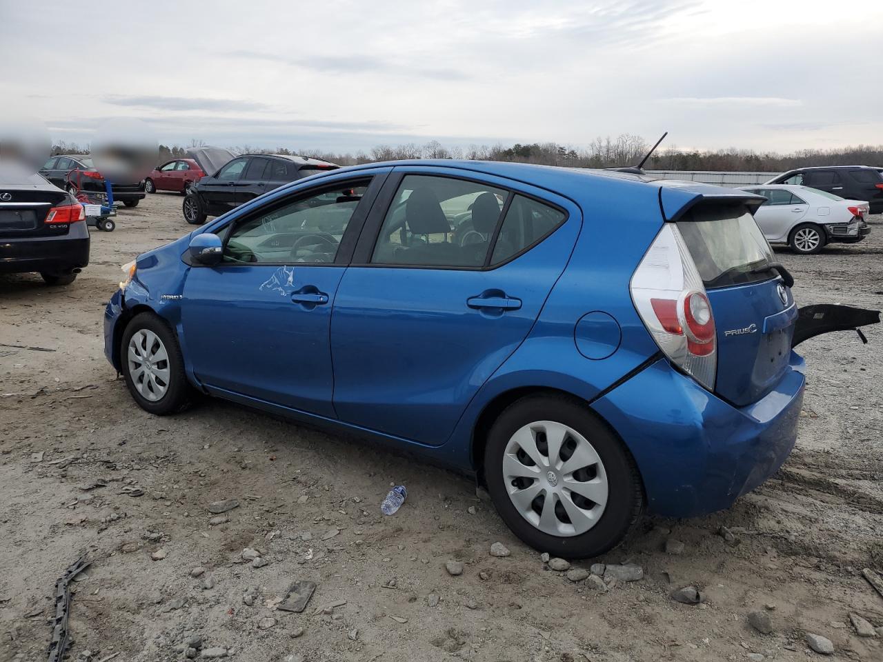 VIN JTDKDTB35D1555094 2013 TOYOTA PRIUS no.2