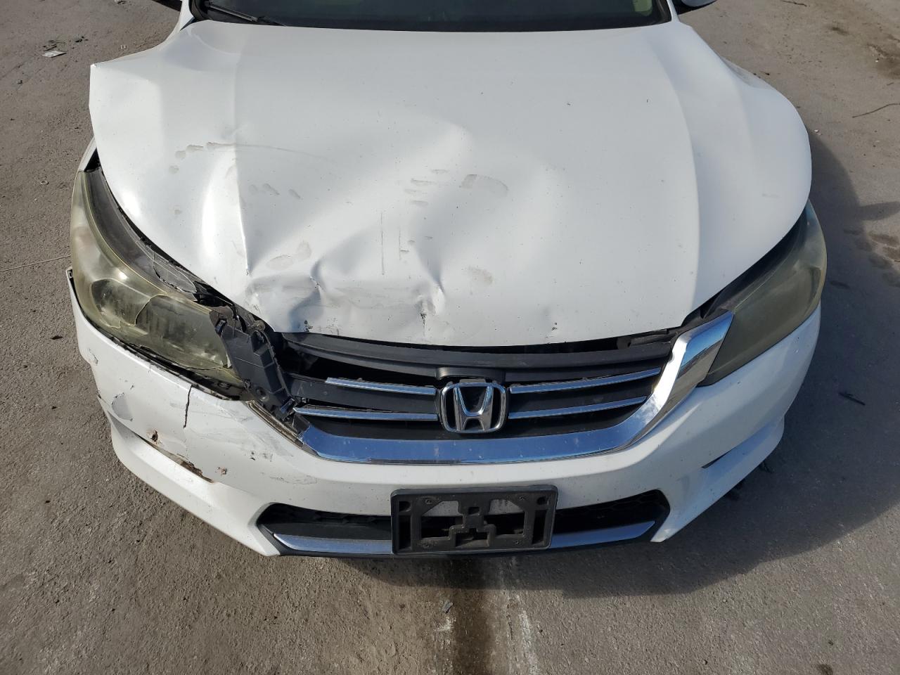 2014 Honda Accord - Image 11