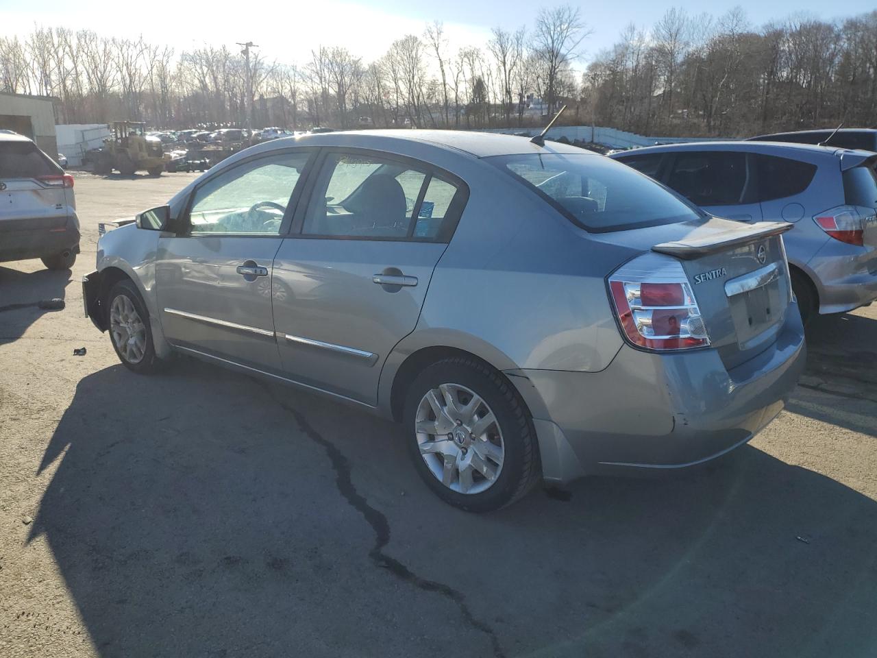 2011 Nissan Sentra - Image 2