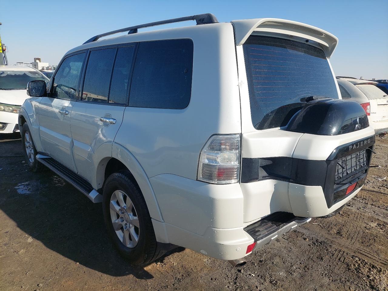 JE4MR62N5HJ707755 - 2017 Mitsubishi Pajero - #41345225