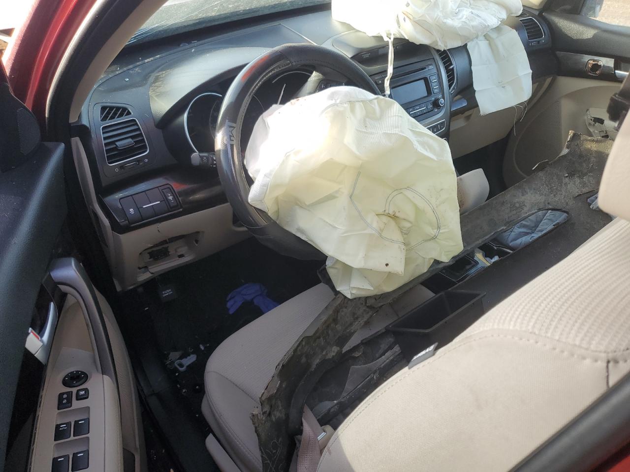 2015 Kia Sorento Lx VIN: 5XYKT3A6XFG618952 Lot: 88292095