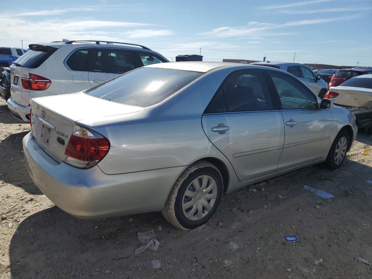 2005 Toyota Camry - Image 3