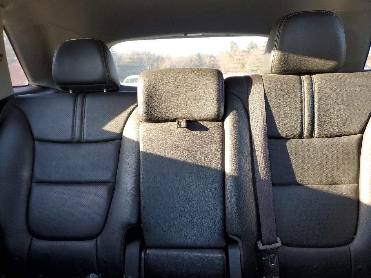 2015 Kia Sorento - Image 10