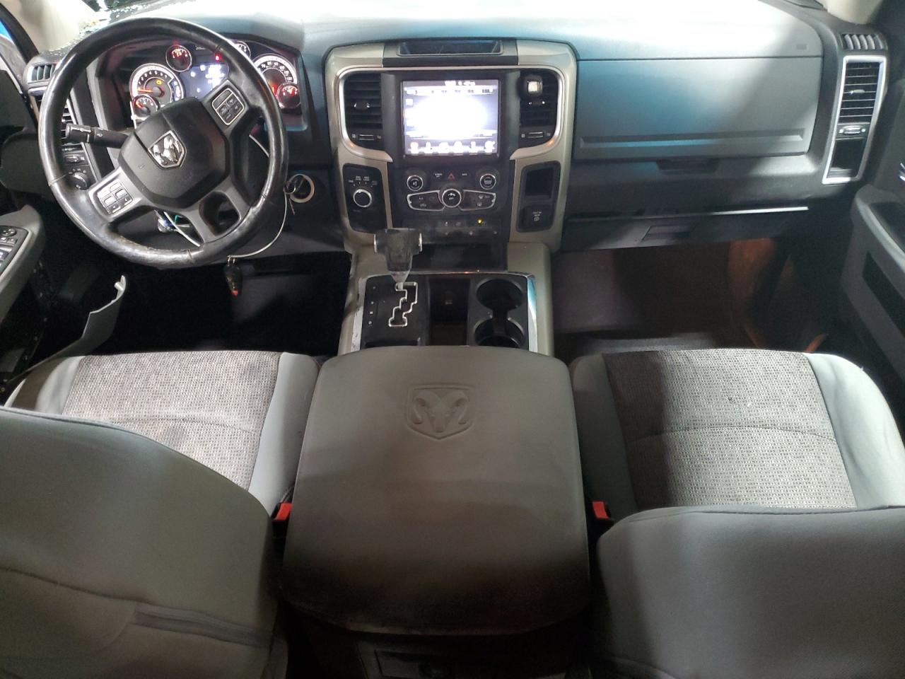 2013 RAM 1500 - Image 8
