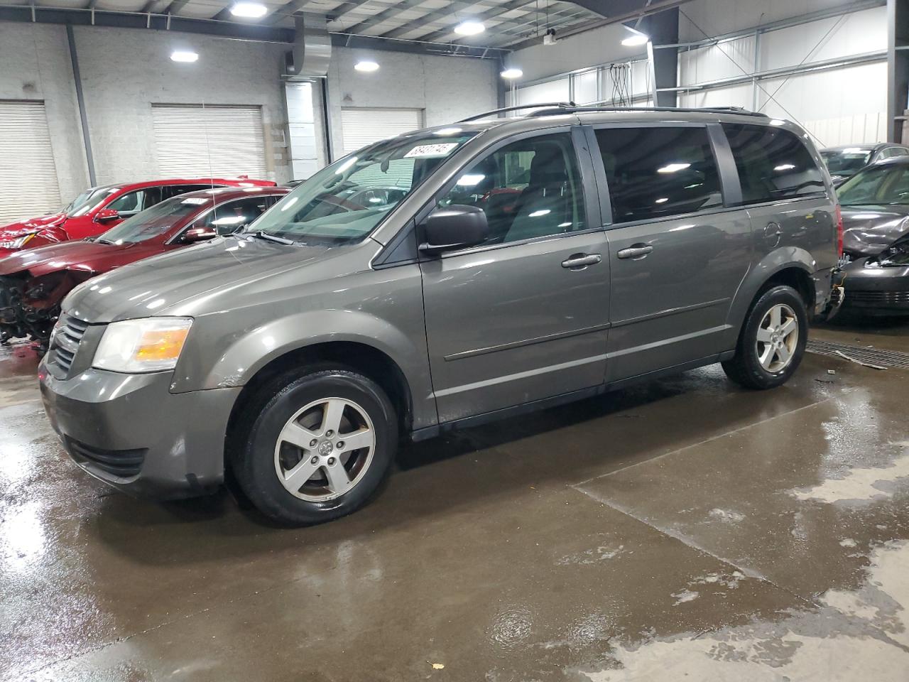 2010 Dodge Caravan - Image 1