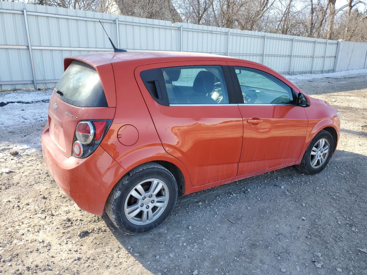 2013 Chevrolet Sonic - Image 3