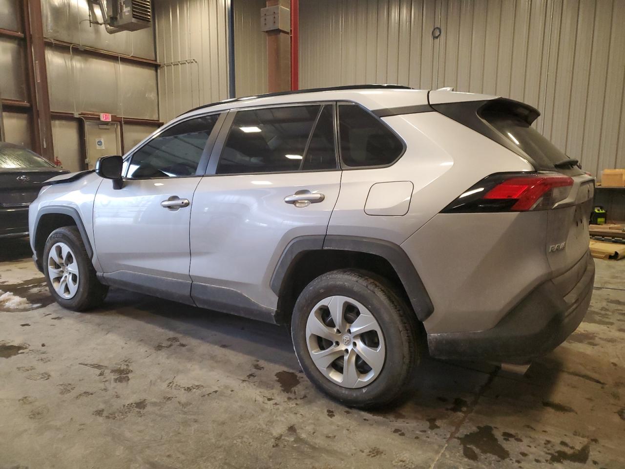 2021 Toyota RAV 4 - Image 2