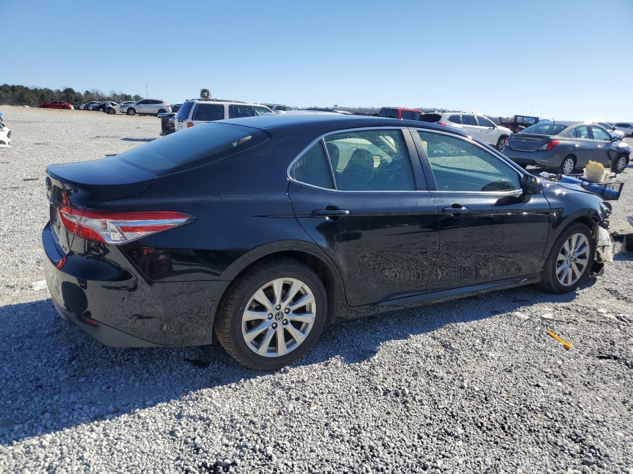2018 Toyota Camry - Image 3
