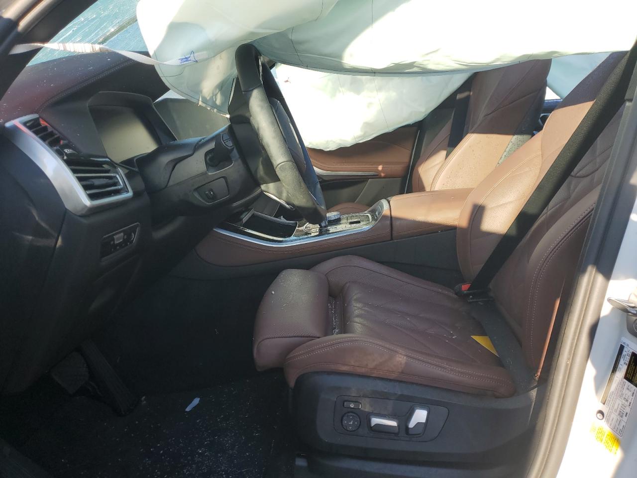 2023 BMW X5 - Image 7